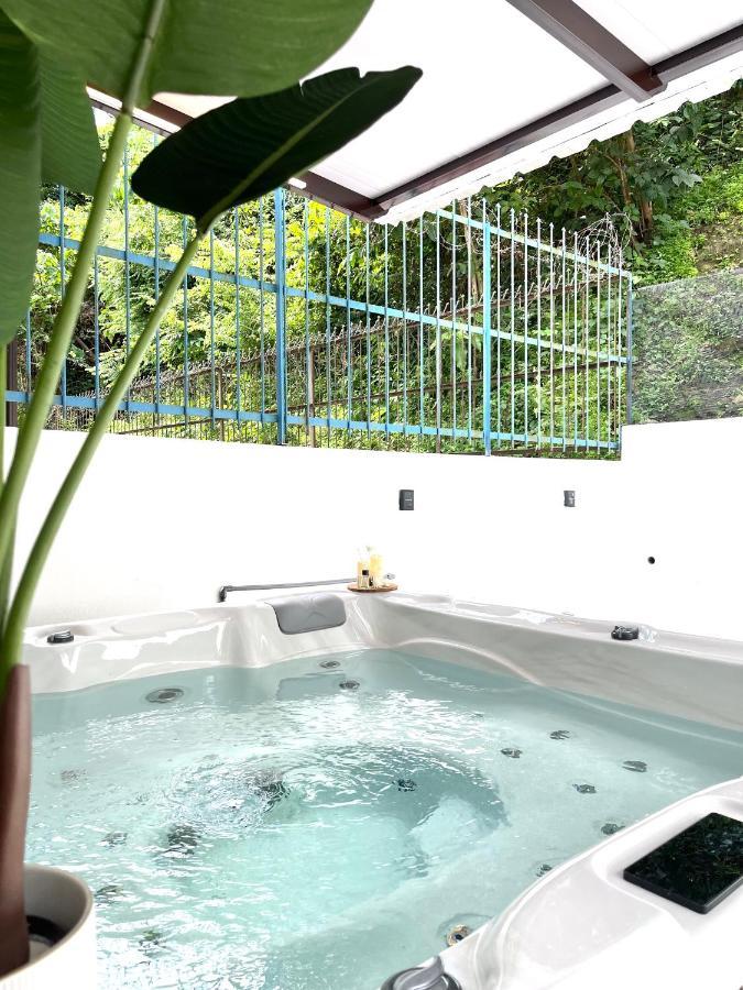 Qv Residence Langkawi - Jacuzzi, Bbq, & Steamboat Kuah Eksteriør billede